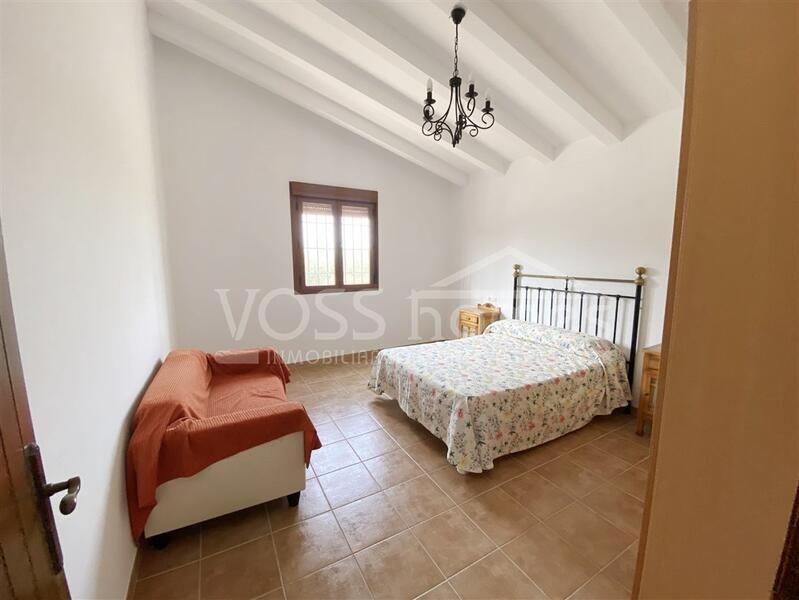 VH2237: Country House / Cortijo for Sale in Huércal-Overa Countryside