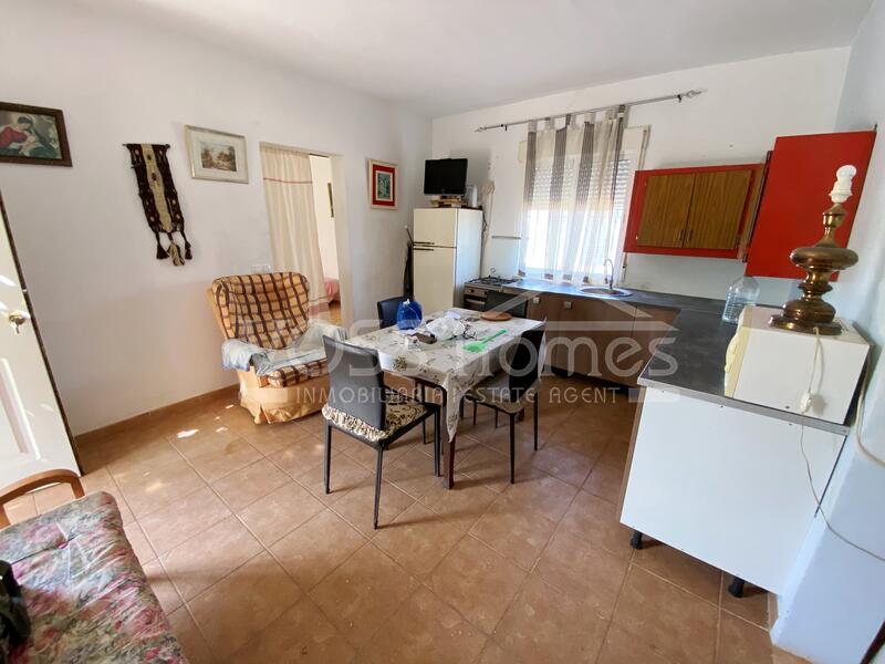 VH2238: Rustic Land for Sale in Huércal-Overa, Almería
