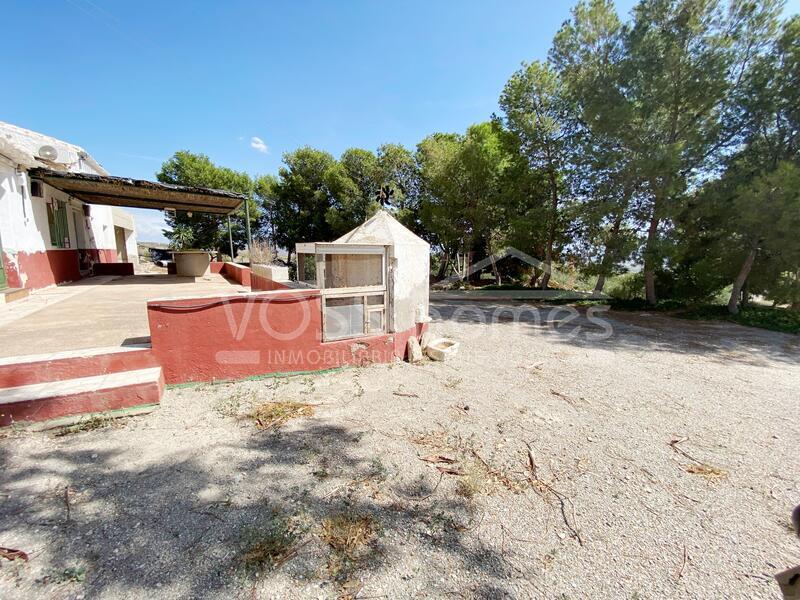 VH2239: Country House / Cortijo for Sale in Huércal-Overa Villages