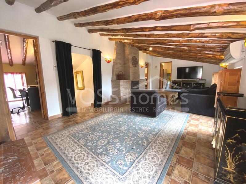 VH2240: Country House / Cortijo for Sale in Huércal-Overa Countryside