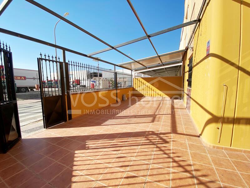 VH2241: Коммерческая недвижимость продается в Huércal-Overa, Almería