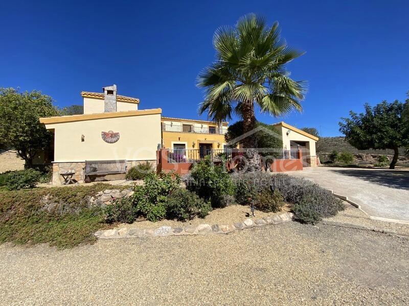 VH2246: Country House / Cortijo for Sale in Huércal-Overa Countryside