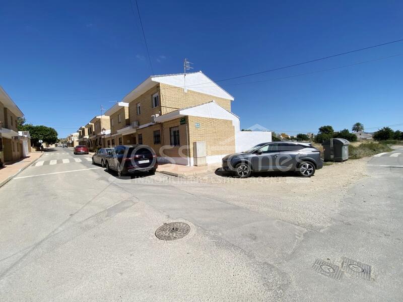 VH2247: Maison de ville à vendre dans La Alfoquia