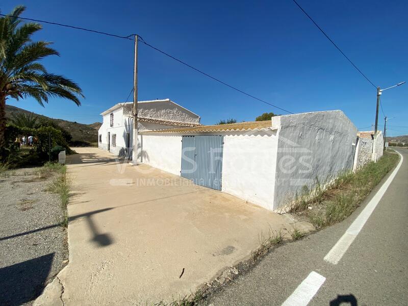VH2250: Country House / Cortijo for Sale in Huércal-Overa Countryside
