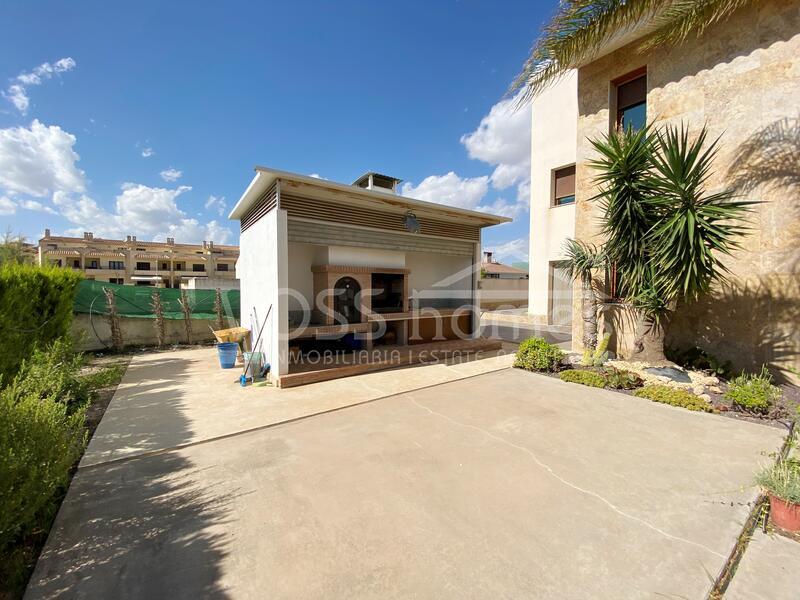 VH2251: Villa for Sale in Huércal-Overa Town