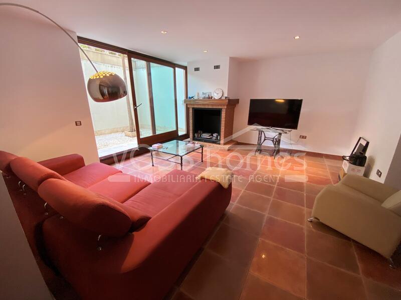 VH2251: Villa for Sale in Huércal-Overa Town