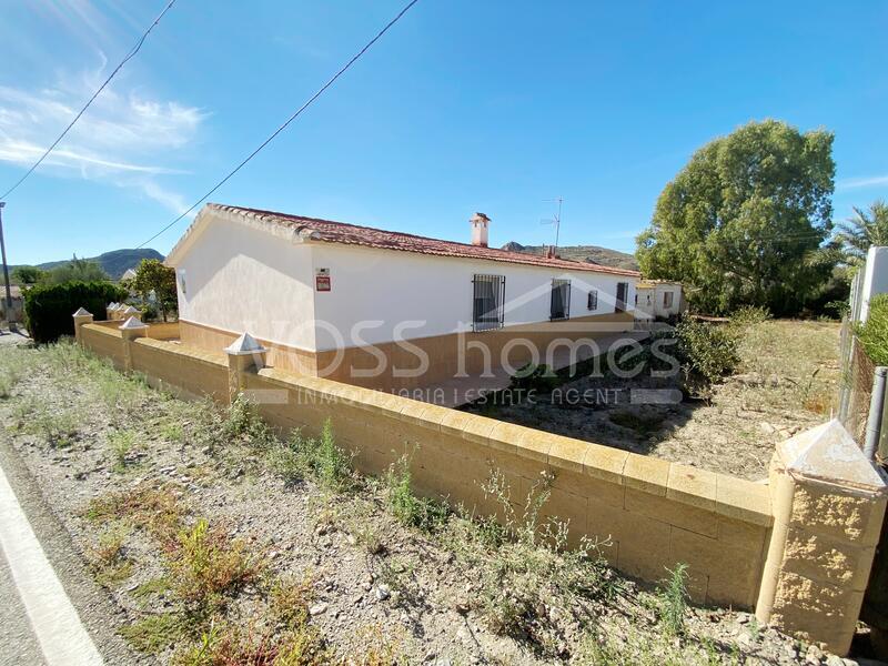 VH2255: Country House / Cortijo for Sale in Huércal-Overa Countryside