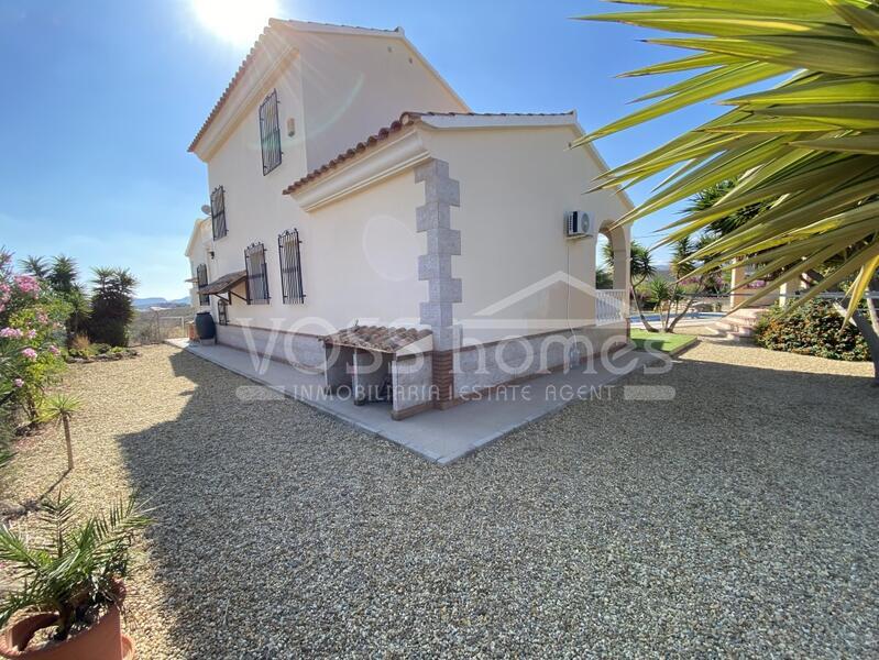 VH2260: Villa zu verkaufen im Zurgena Bereich