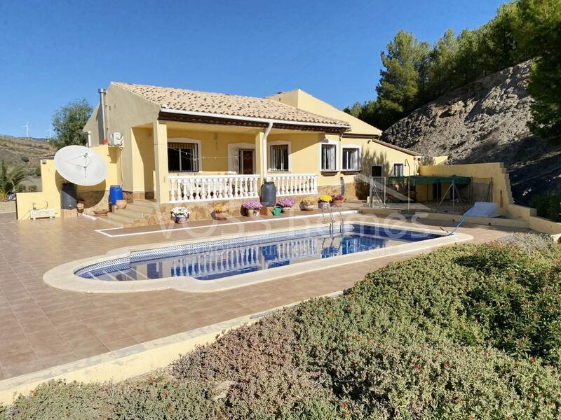 Villa Cabrera in Huércal-Overa, Almería