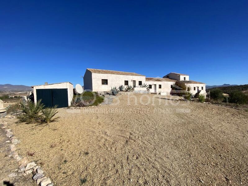 VH2280: Country House / Cortijo for Sale in Huércal-Overa Countryside