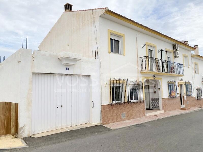 VH2282: Stadthaus zu verkaufen im Huércal-Overa Dörfer