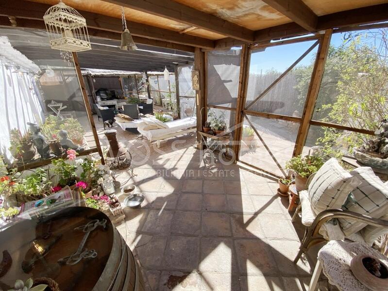 VH2289: Country House / Cortijo for Sale in Huércal-Overa Countryside