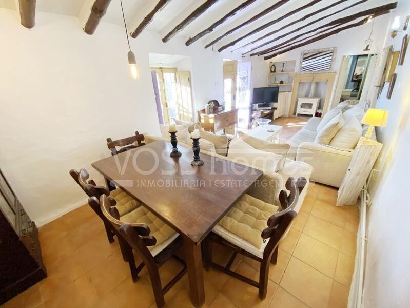 VH2289: Country House / Cortijo for Sale in Huércal-Overa Countryside