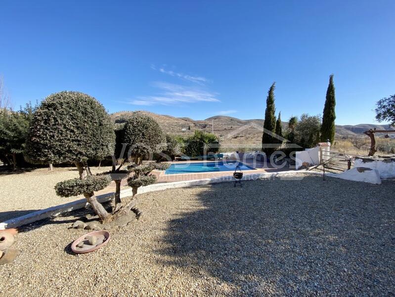 VH2296: Country House / Cortijo for Sale in Huércal-Overa Countryside