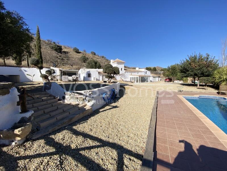 VH2296: Country House / Cortijo for Sale in Huércal-Overa Countryside