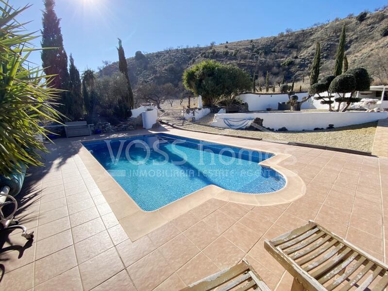 VH2296: Country House / Cortijo for Sale in Huércal-Overa Countryside