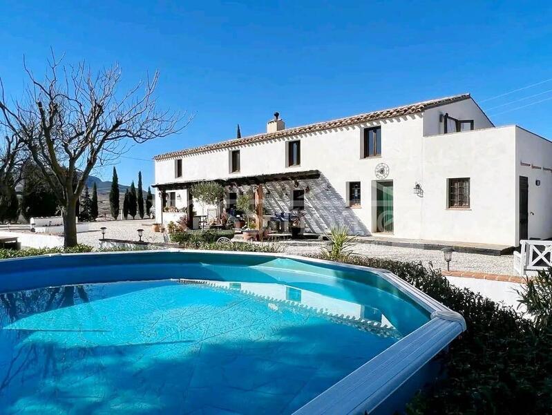 VH2302: Country House / Cortijo for Sale in Velez Rubio Area