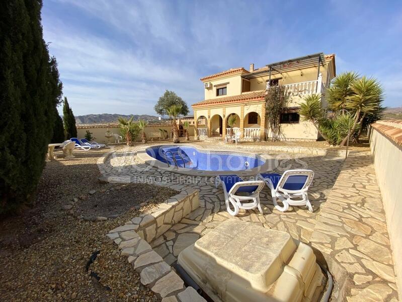 VH2316: Villa Estupendo, Villa for Sale in Zurgena, Almería