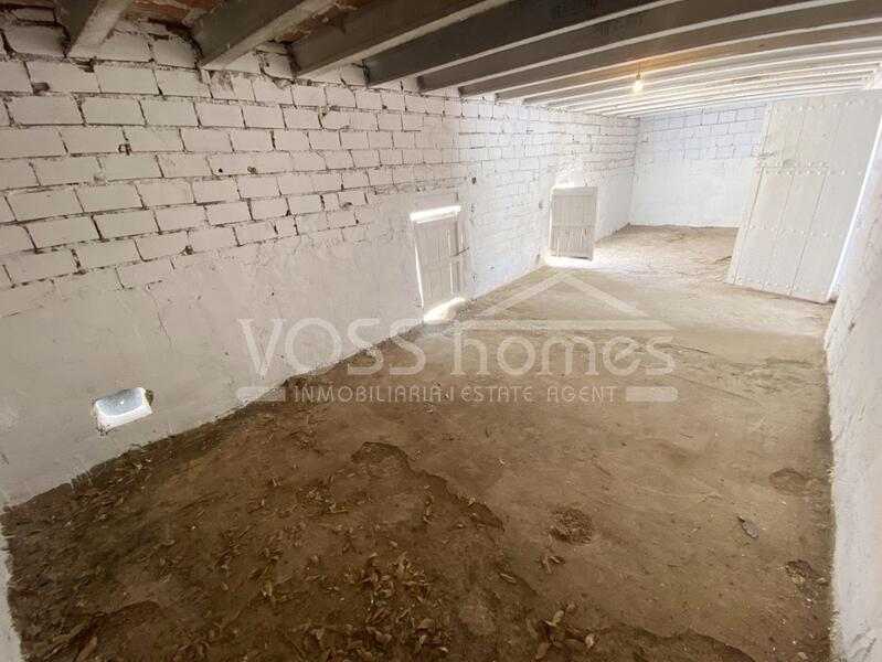 VH2322: Country House / Cortijo for Sale in Huércal-Overa Countryside