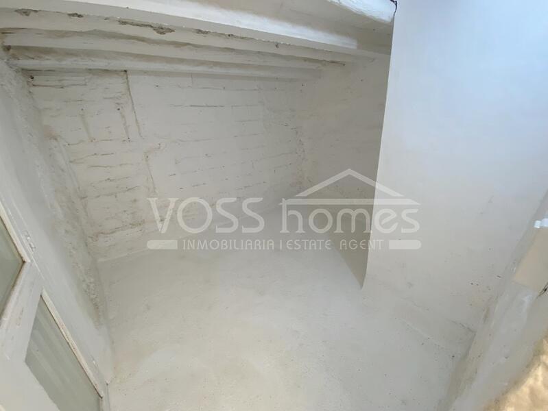VH2322: Country House / Cortijo for Sale in Huércal-Overa Countryside
