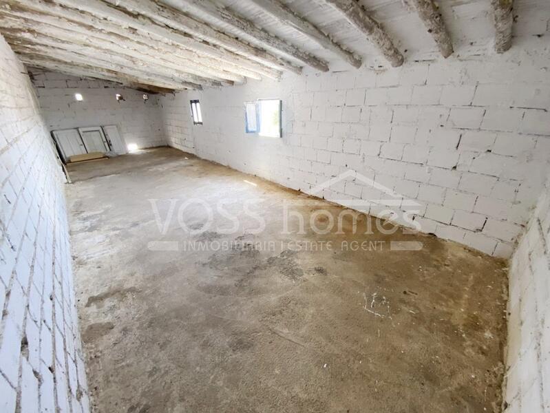 VH2322: Country House / Cortijo for Sale in Huércal-Overa Countryside
