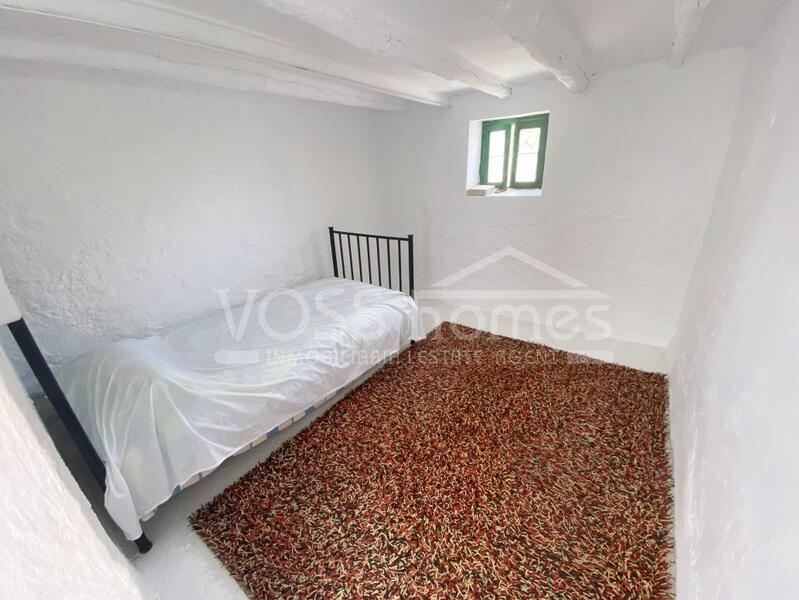 VH2322: Country House / Cortijo for Sale in Huércal-Overa Countryside