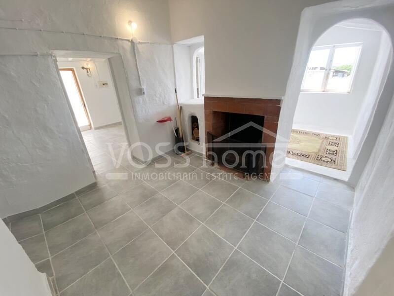 VH2322: Country House / Cortijo for Sale in Huércal-Overa Countryside