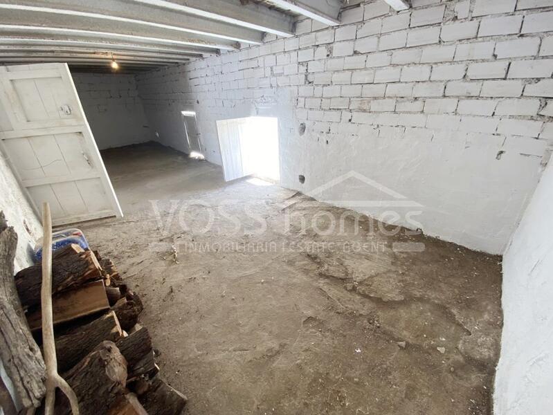 VH2322: Country House / Cortijo for Sale in Huércal-Overa Countryside