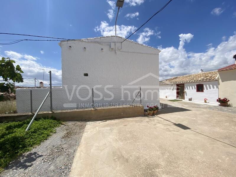 VH2322: Country House / Cortijo for Sale in Huércal-Overa Countryside