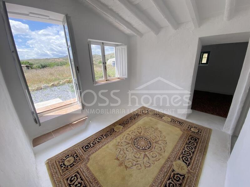 VH2322: Country House / Cortijo for Sale in Huércal-Overa Countryside
