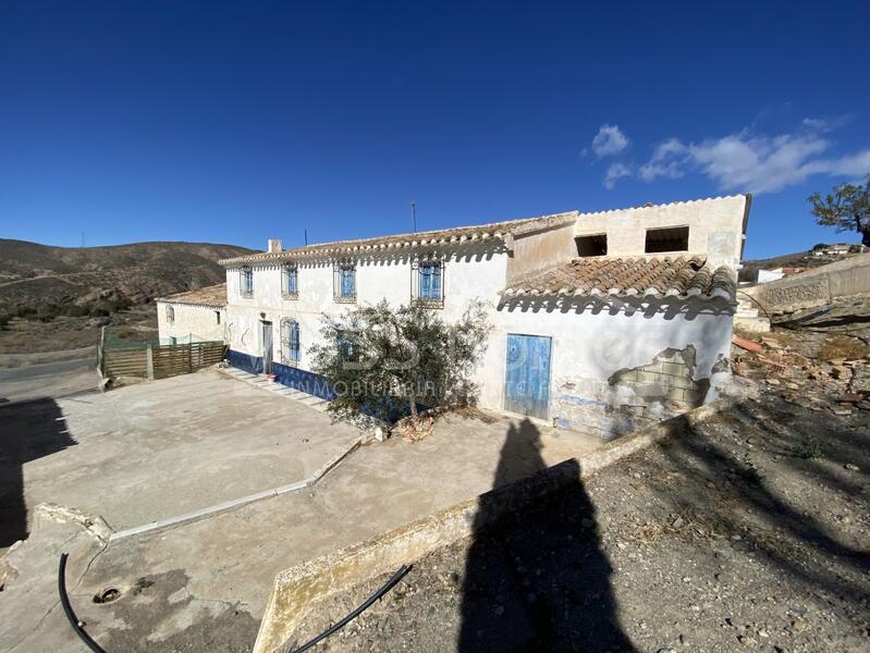 VH2324: Country House / Cortijo for Sale in Huércal-Overa Countryside