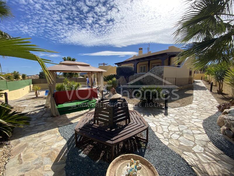 VH2325: Villa à vendre dans La Alfoquia