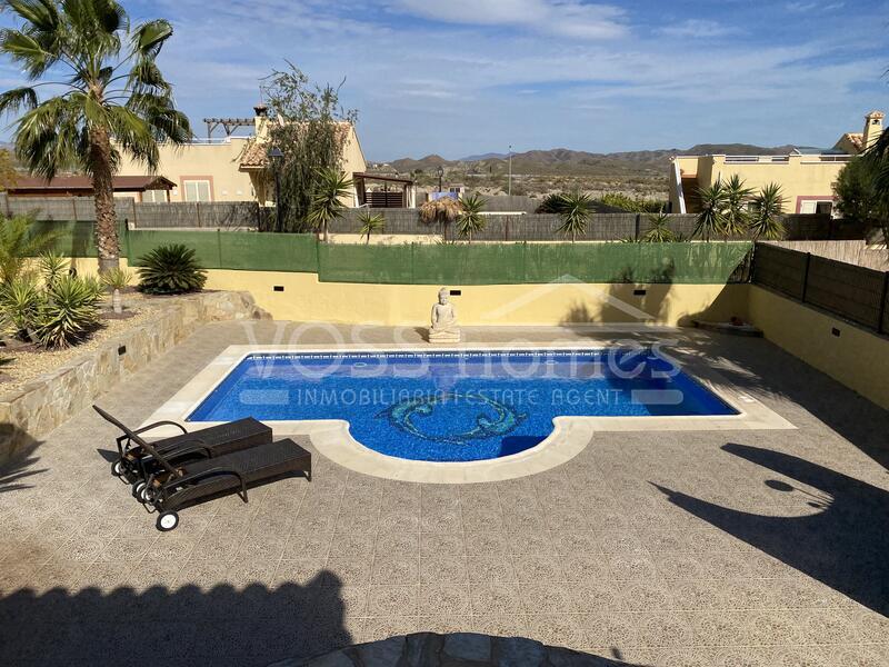 VH2325: Villa for Sale in La Alfoquia Area