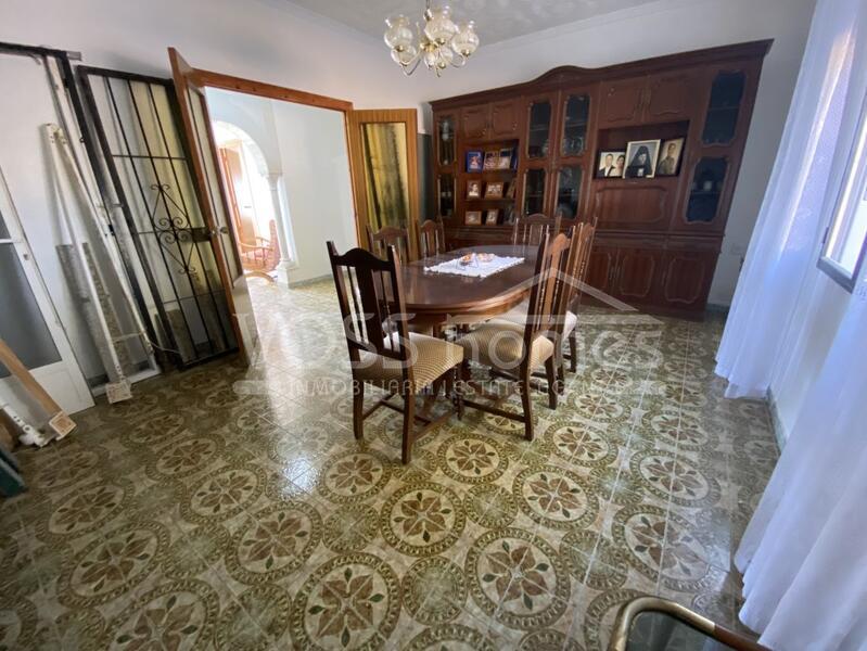 VH2328: Country House / Cortijo for Sale in Huércal-Overa Villages