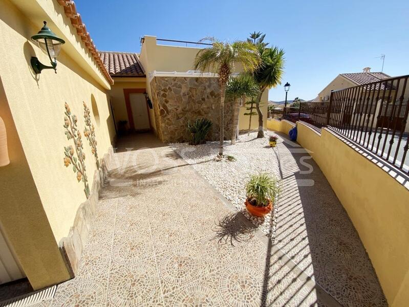 VH2330: Villa for Sale in La Alfoquia Area