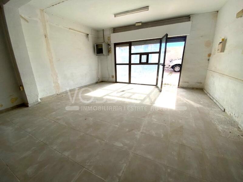 VH2346: Commercial for Sale in Huércal-Overa Town