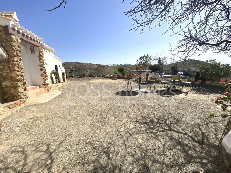 VH2349: Country House / Cortijo for Sale in Huércal-Overa Countryside
