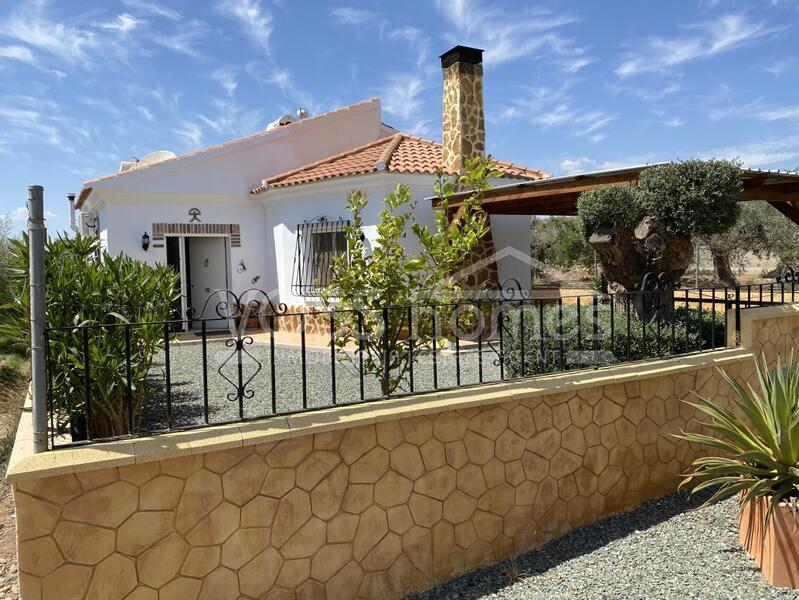 VH2350: Villa for Sale in Huércal-Overa Countryside