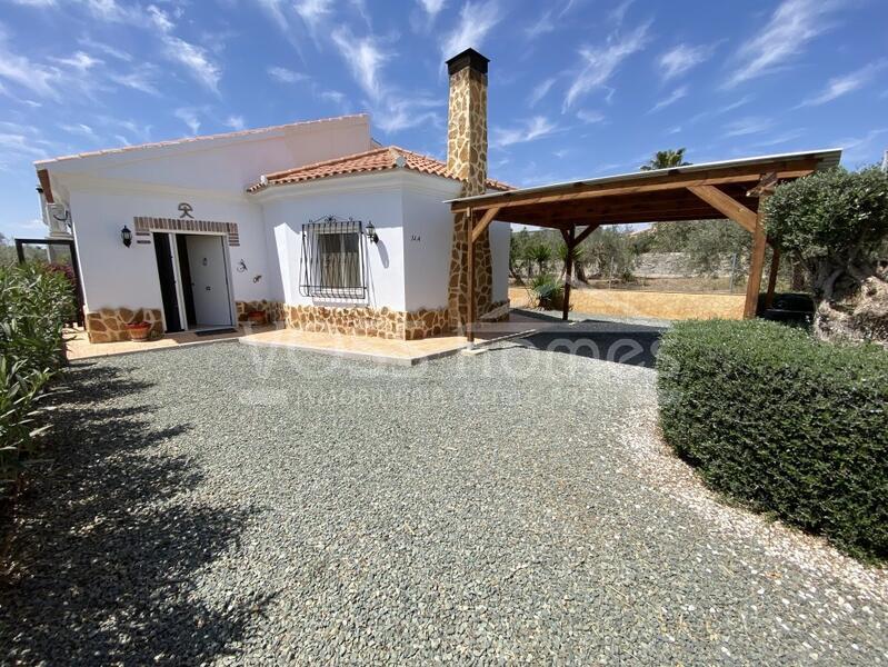 VH2350: Villa for Sale in Huércal-Overa Countryside