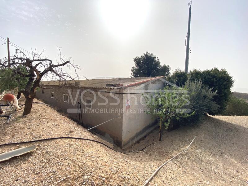 VH2352: Country House / Cortijo for Sale in Huércal-Overa Countryside