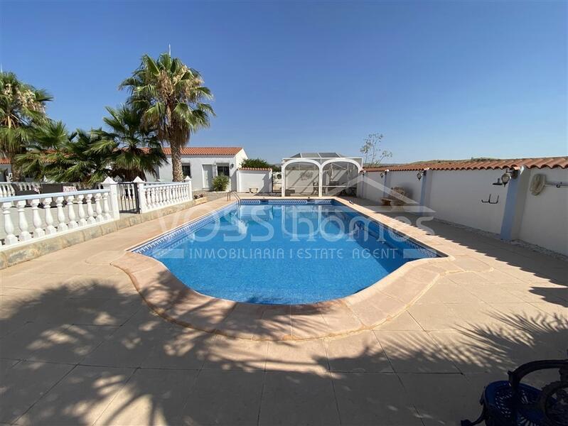 VH2430: Villa for Sale in Huércal-Overa Countryside