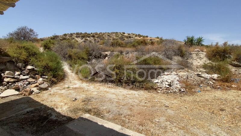 VH2494: Country House / Cortijo for Sale in Huércal-Overa Countryside