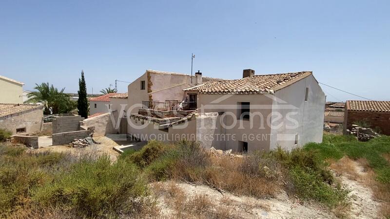 VH2494: Country House / Cortijo for Sale in Huércal-Overa Countryside