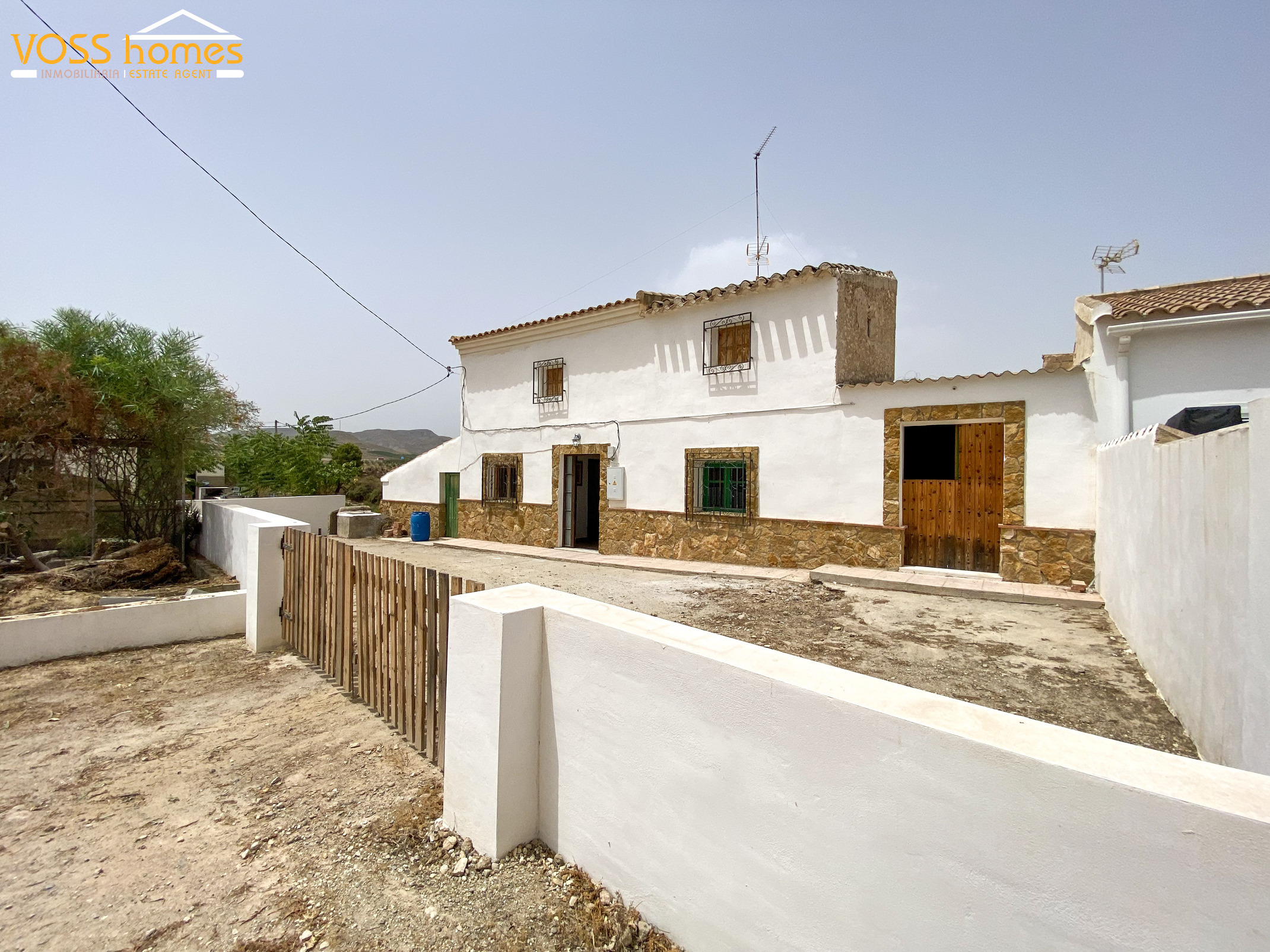 VH2554: Country House / Cortijo for Sale in Zurgena Area VH2554: Country House / Cortijo for Sale in Zurgena Area