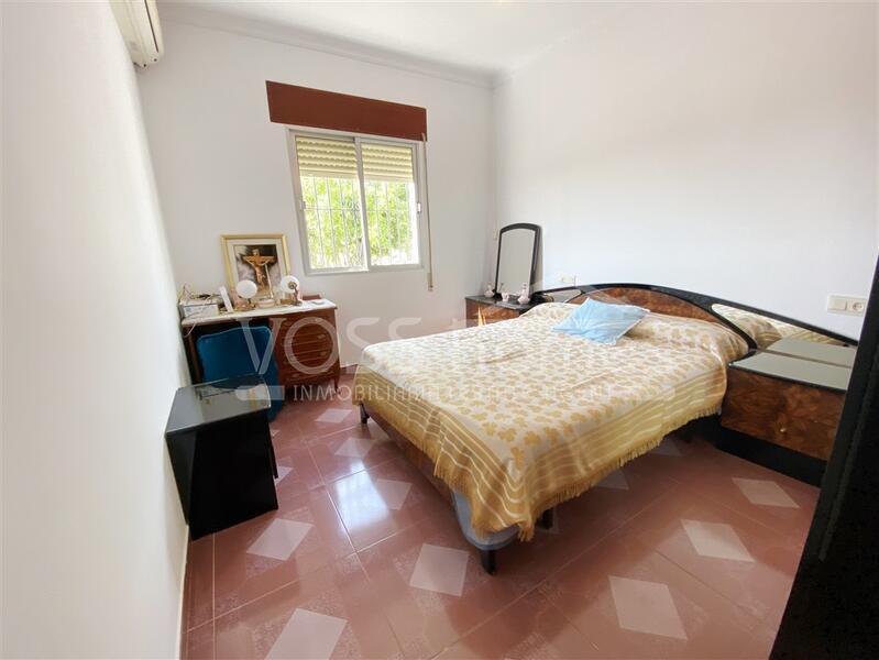 VH2585: Villa for Sale in Taberno Area