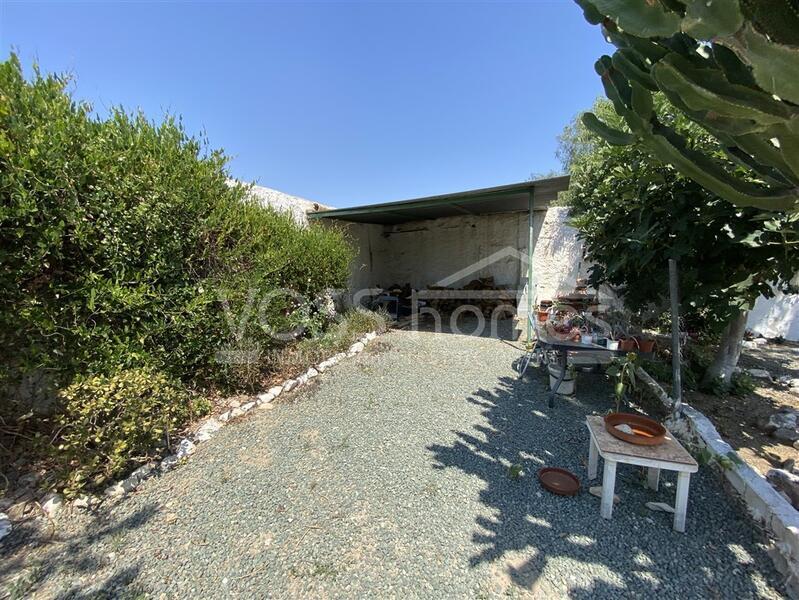 VH2588: Country House / Cortijo for Sale in Huércal-Overa Countryside