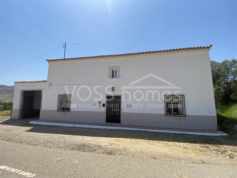 VH2588: Country House / Cortijo for Sale in Huércal-Overa Countryside
