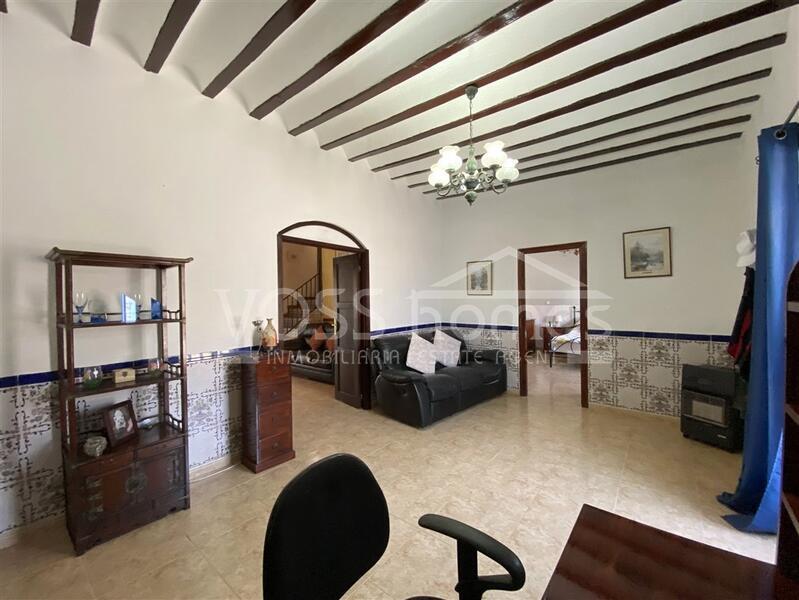 VH2588: Country House / Cortijo for Sale in Huércal-Overa Countryside