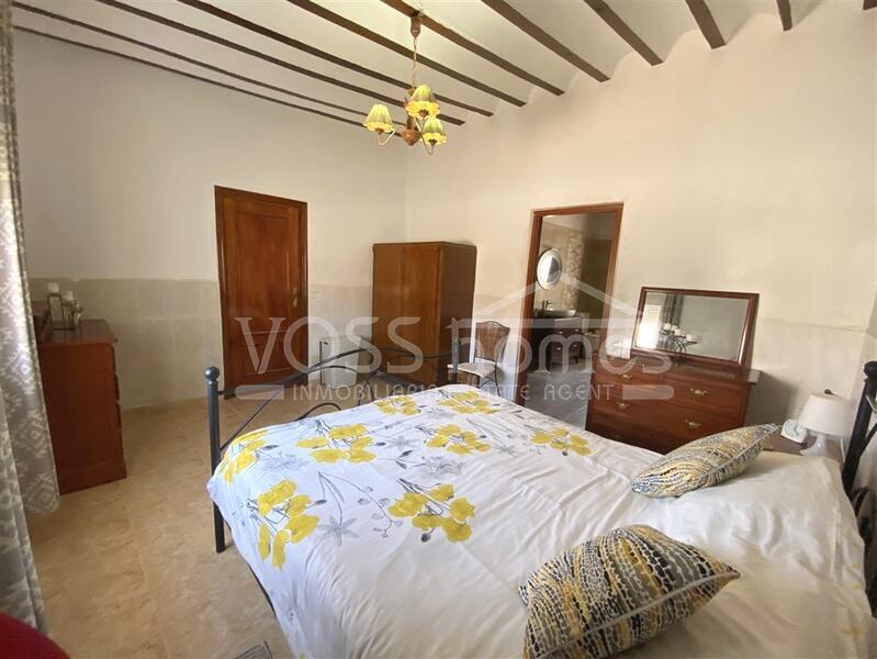 VH2588: Country House / Cortijo for Sale in Huércal-Overa Countryside