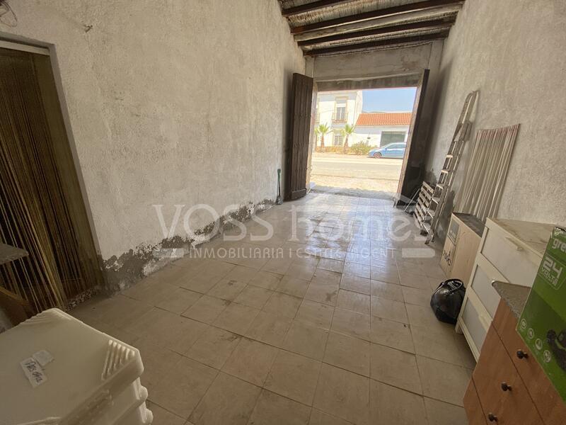 VH2588: Country House / Cortijo for Sale in Huércal-Overa Countryside